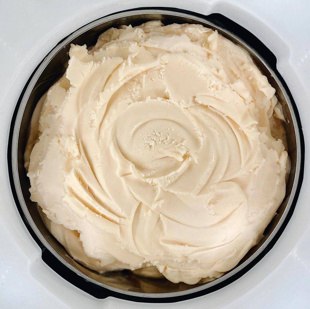 SCENTS OF SANTORINI, a Gelato Messina special