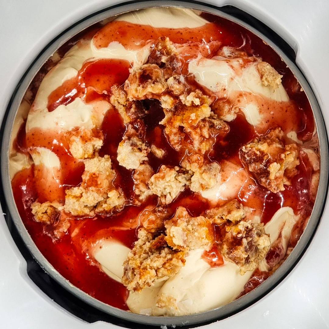 STRAWBERRY CHEESECAKE, a Gelato Messina special